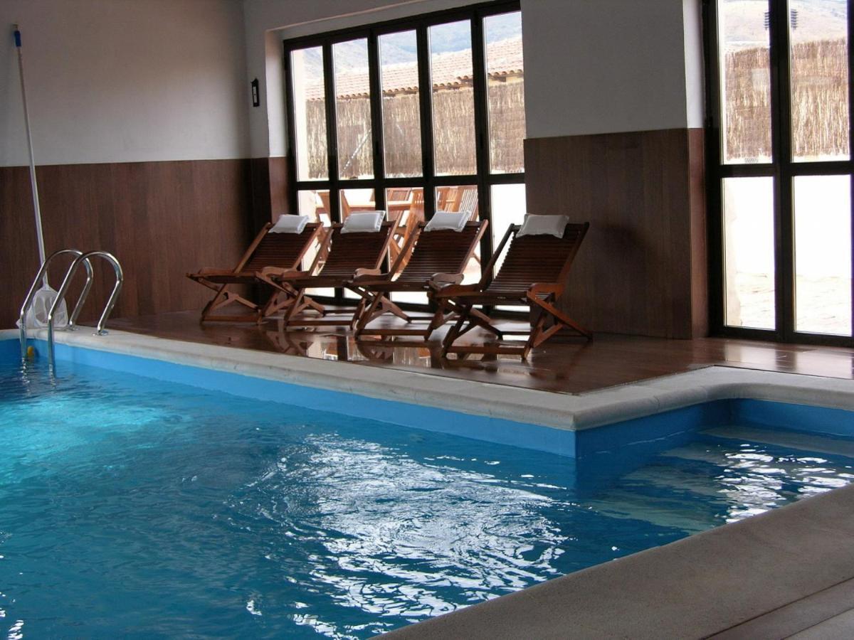 Casa Las Serijuelas Villanueva de Avila ภายนอก รูปภาพ